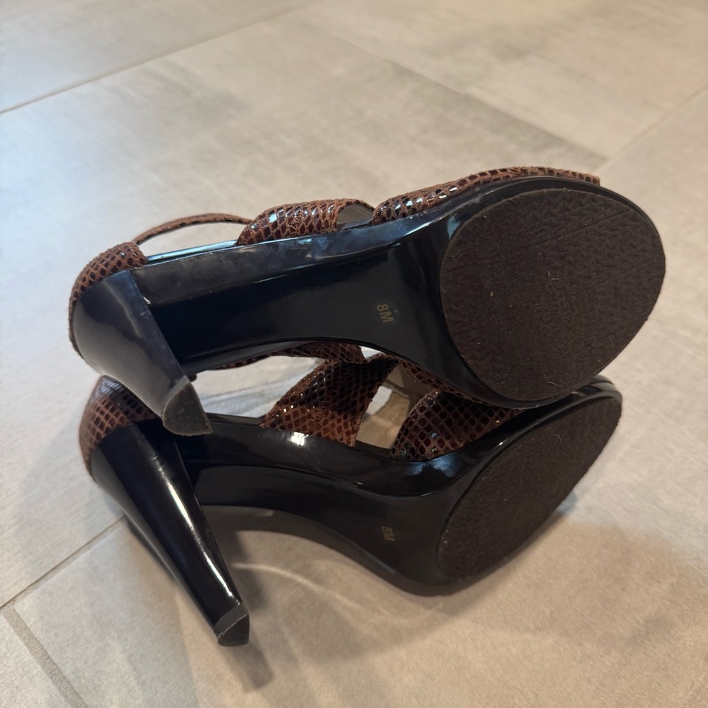 Michael Kors Snakeskin Leather/ Textile outsole/ 4" Heels/ Zipper Up Sandal - Picture 9 of 11